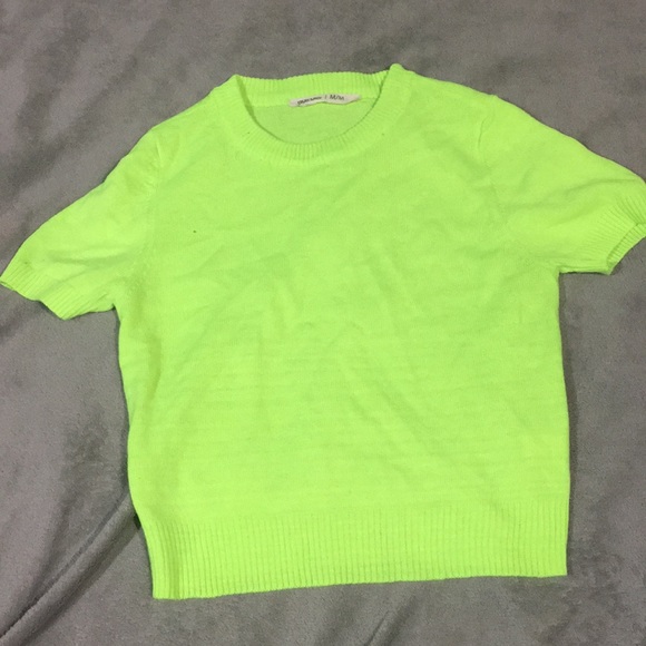 neon green top - Picture 1 of 1